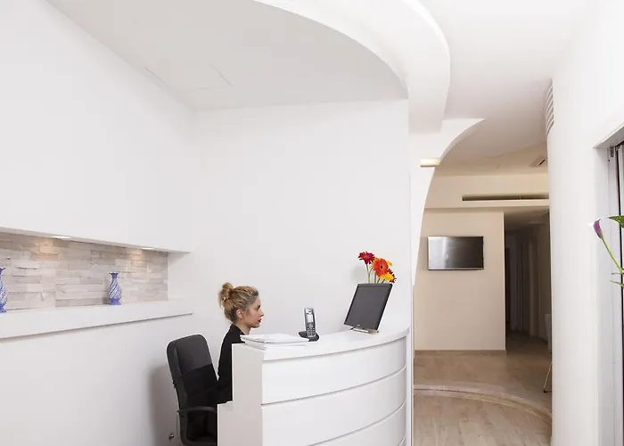 Maison Maneli 4* Rome