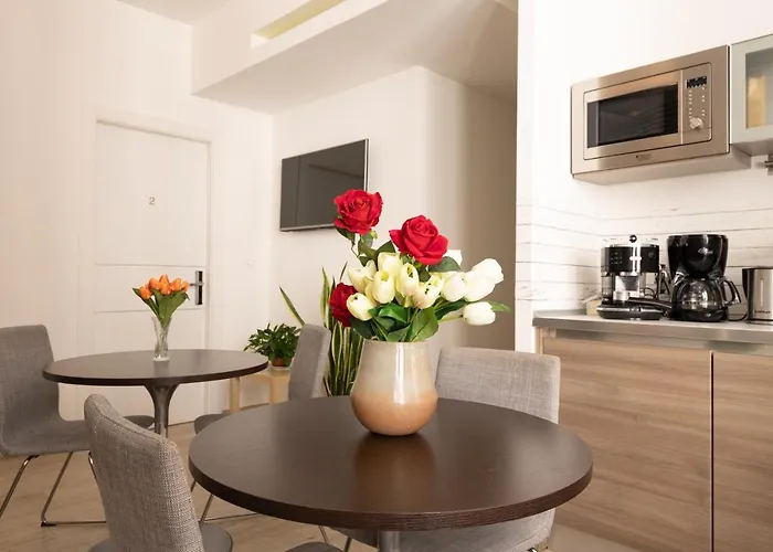 Maison Maneli 4* Rome