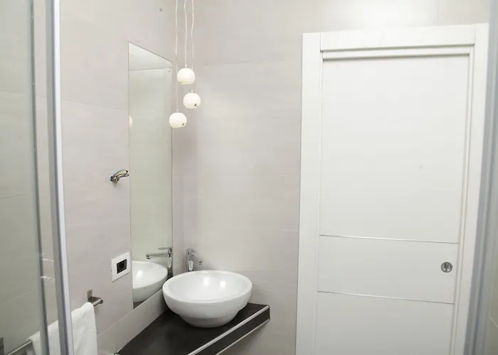 Maison Maneli Rome
