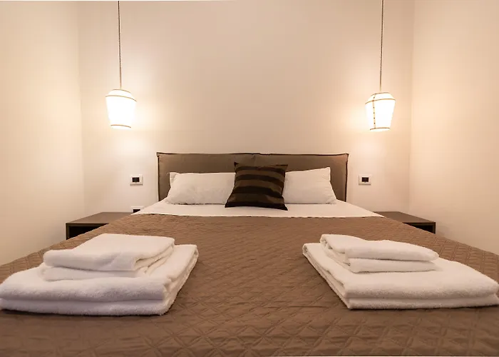Maison Maneli 4* Rome